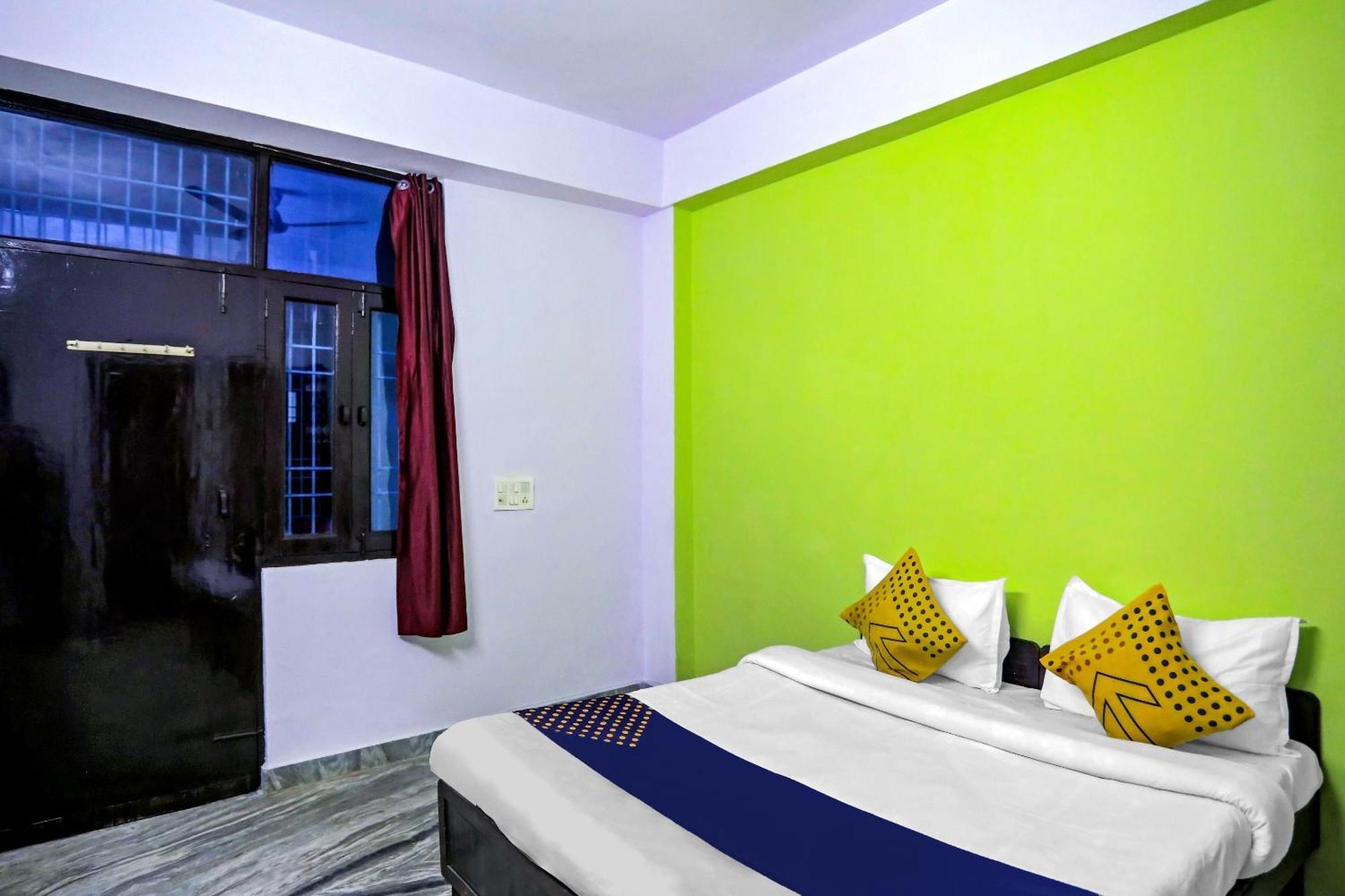 Spot On Raj Hotel Vip Near Worlds Of Wonder Kalkaji Devi Ngoại thất bức ảnh