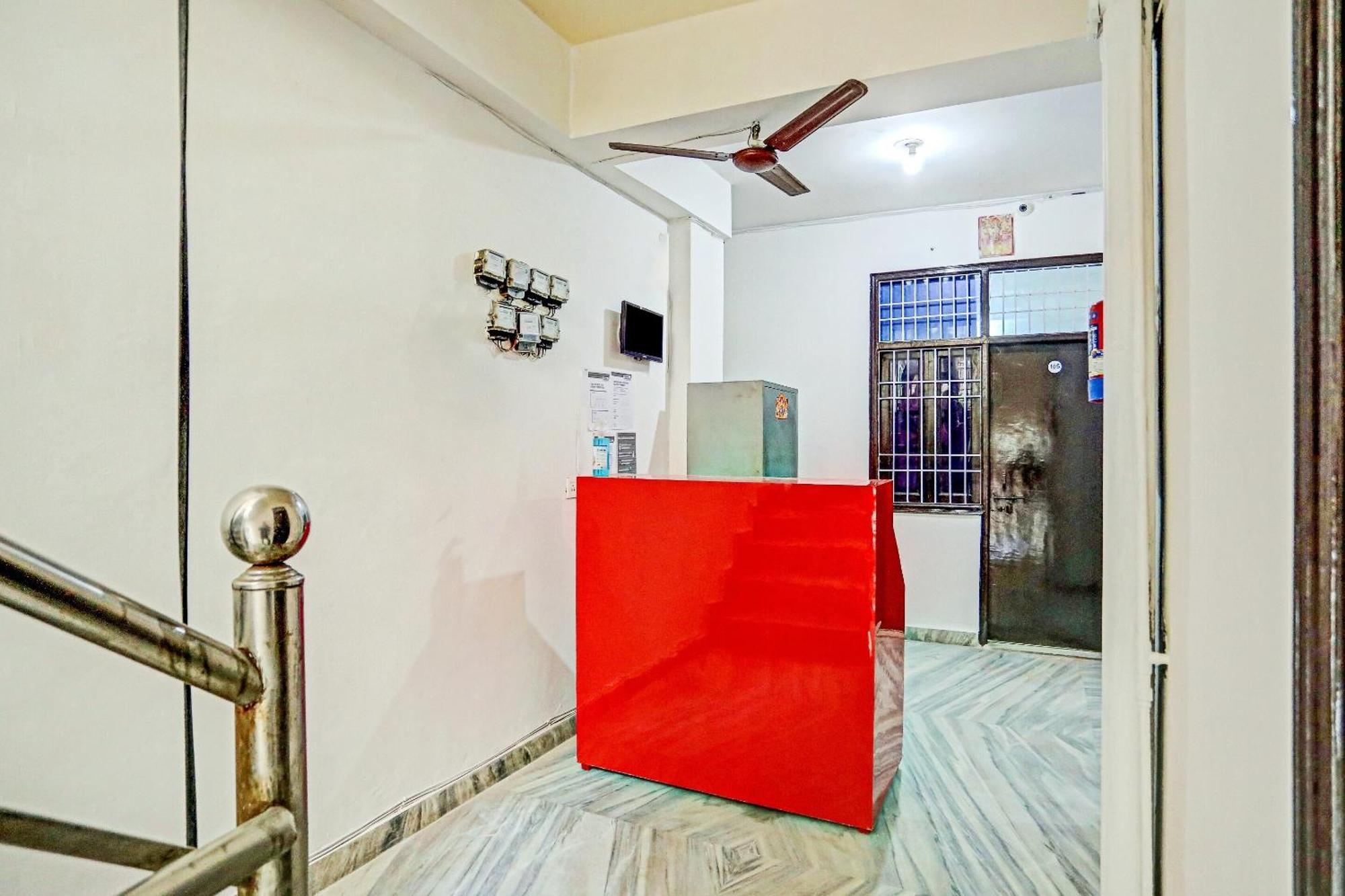 Spot On Raj Hotel Vip Near Worlds Of Wonder Kalkaji Devi Ngoại thất bức ảnh