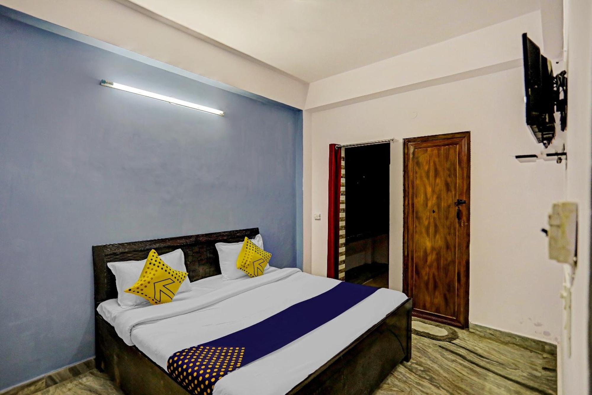 Spot On Raj Hotel Vip Near Worlds Of Wonder Kalkaji Devi Ngoại thất bức ảnh