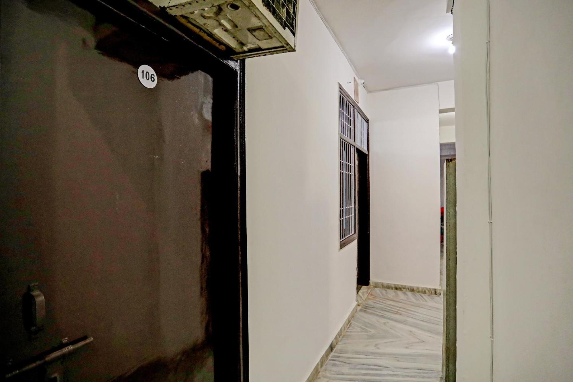 Spot On Raj Hotel Vip Near Worlds Of Wonder Kalkaji Devi Ngoại thất bức ảnh